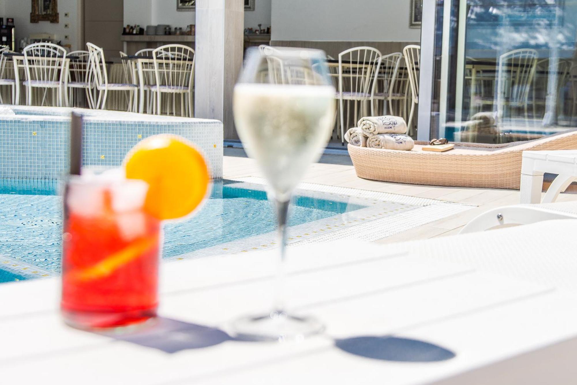 Royal Boutique Hotel Riccione Exterior foto